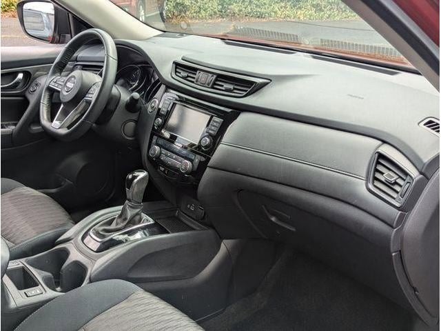 2018 Nissan ROGUE AWD SV