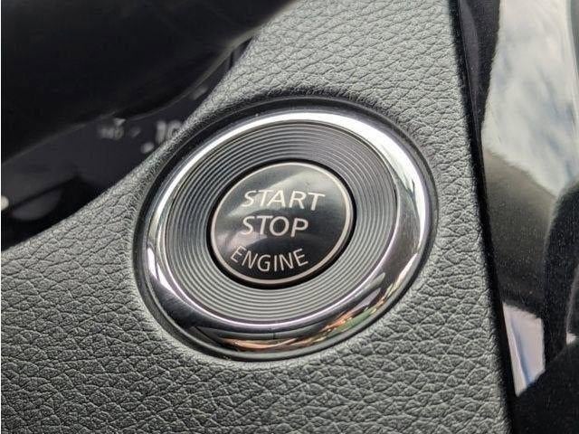 2018 Nissan ROGUE AWD SV