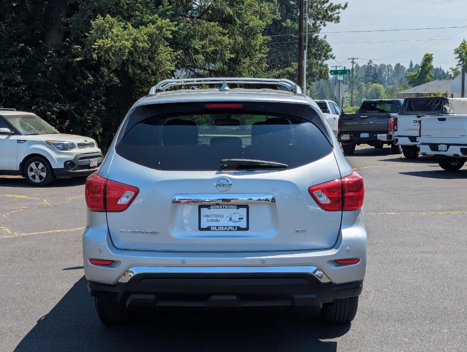 2019 Nissan Pathfinder SV