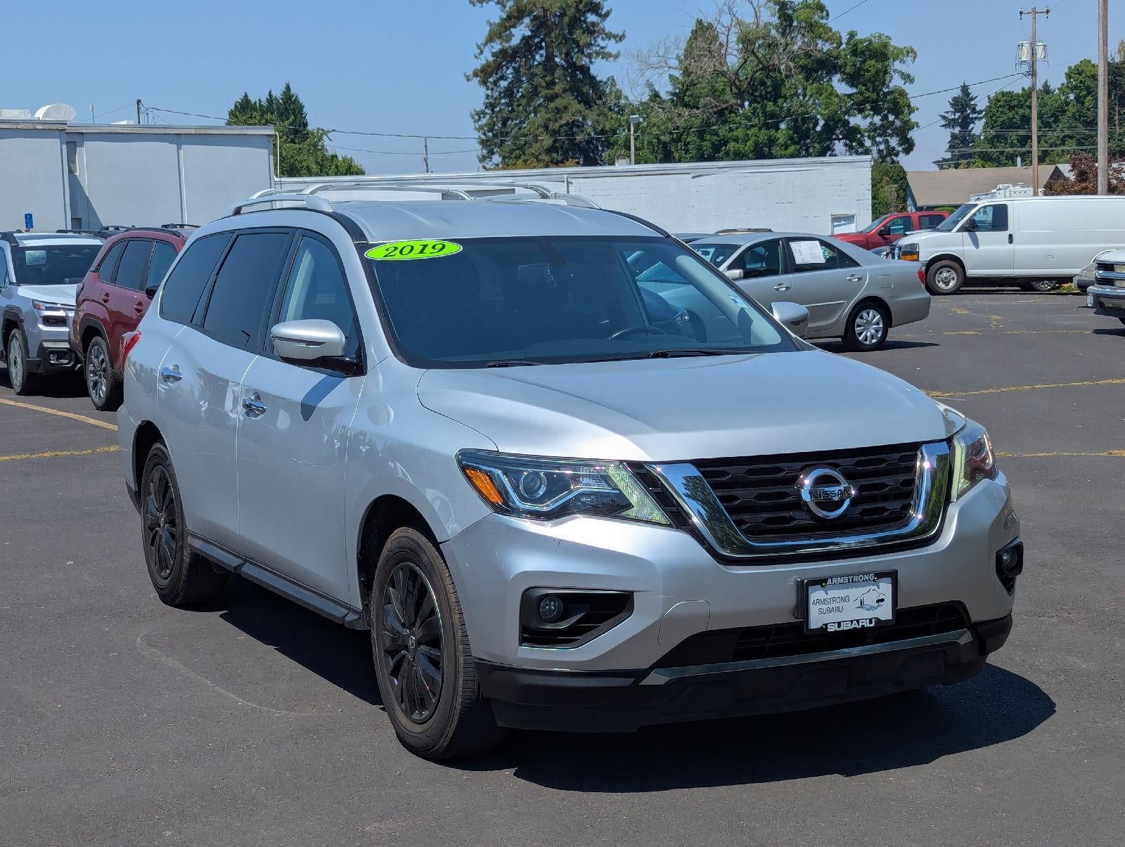 2019 Nissan Pathfinder SV
