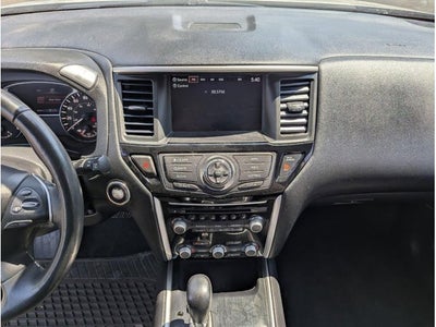 2019 Nissan Pathfinder SV