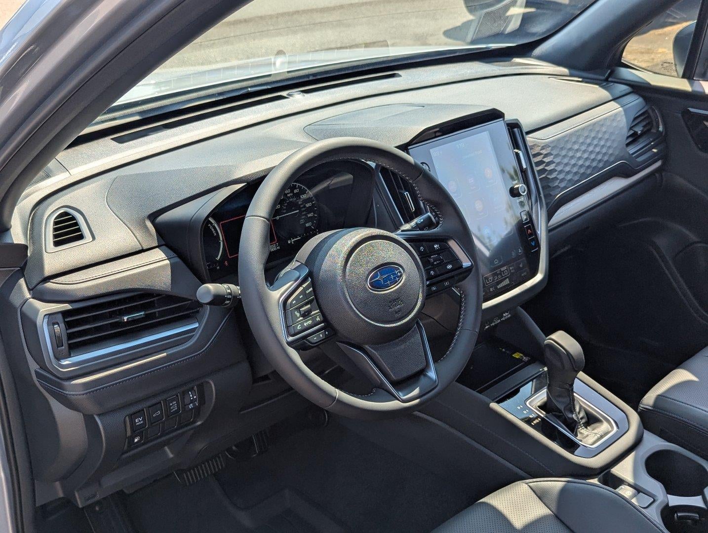 2025 Subaru Forester Limited Hybrid