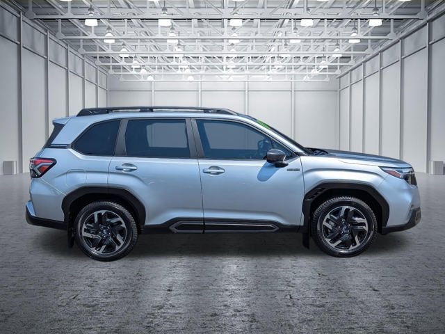 2025 Subaru Forester Limited Hybrid