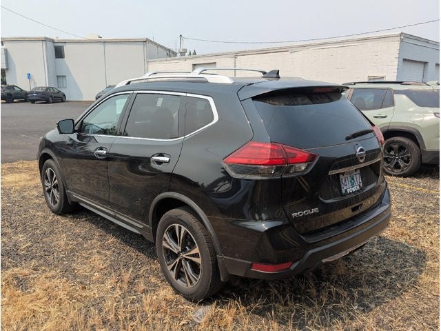 2017 Nissan Rogue SL