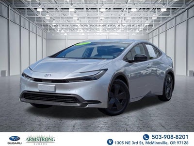 2025 Toyota Prius LE
