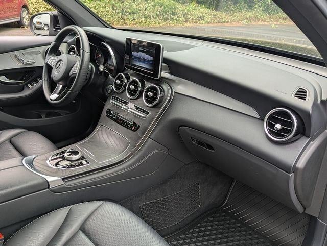2019 Mercedes-Benz GLC 300 SUV