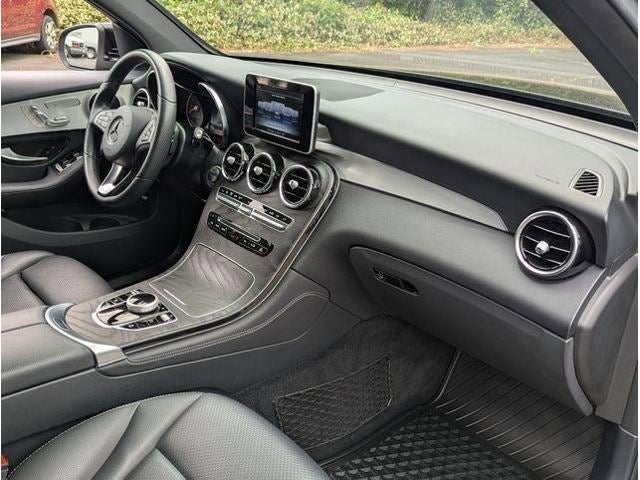 2019 Mercedes-Benz GLC 300 SUV