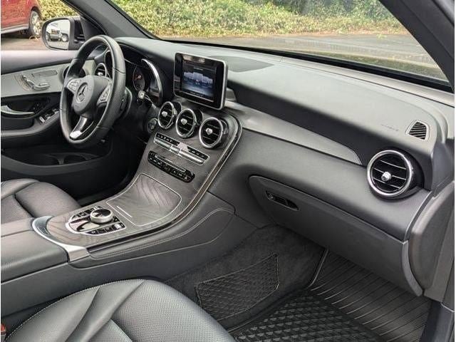 2019 Mercedes-Benz GLC 300 SUV